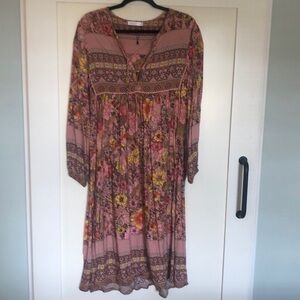 Mid calve maxi dress by R Vivimos. Size 4/6